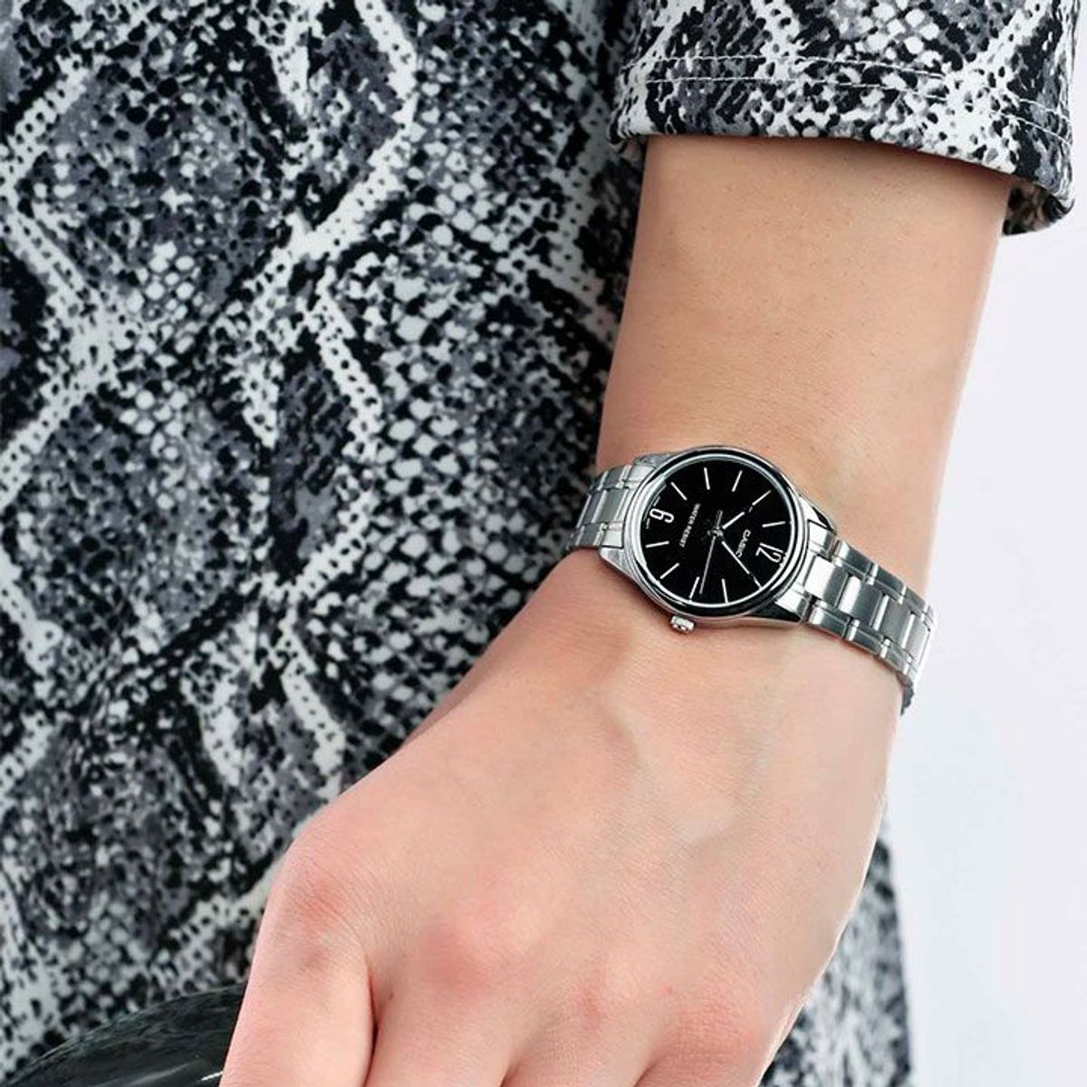 CASIO - Reloj Casio LTP-V005D-1B Mujer - Plateado