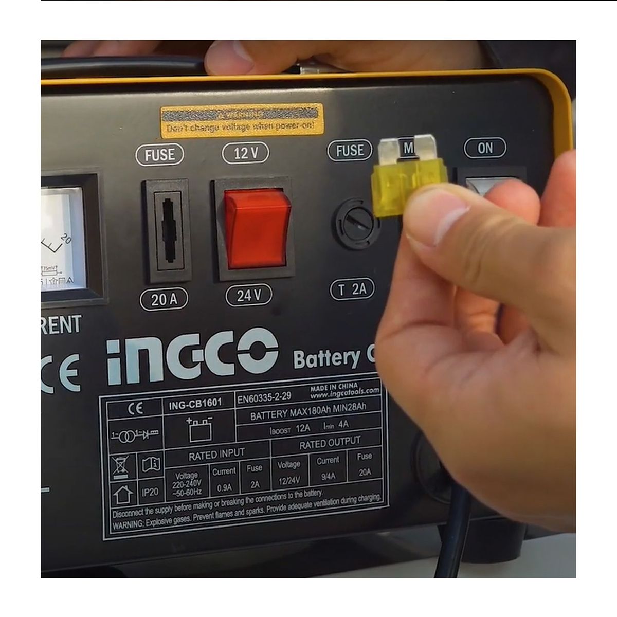 INGCO TOOLS - CARGADOR BATERIAS 12-24V PARA VEHICULOS INGCO - ING-CB1601