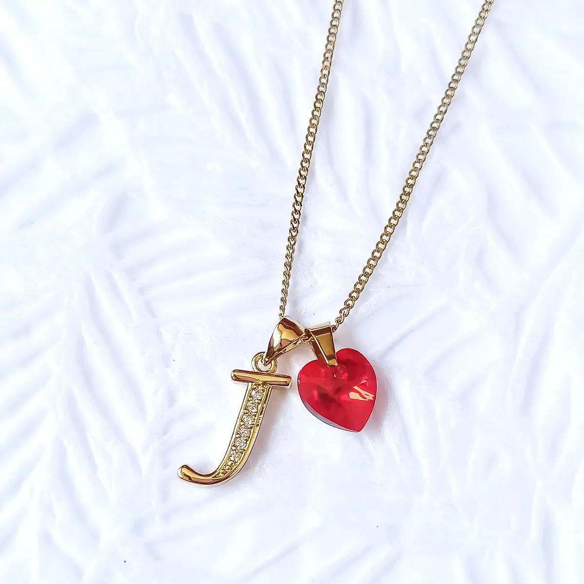 SIFRAH SHOP - Collar Dorado Dije Letra J con Cristal Corazón Rojo y Caja Para Regalo