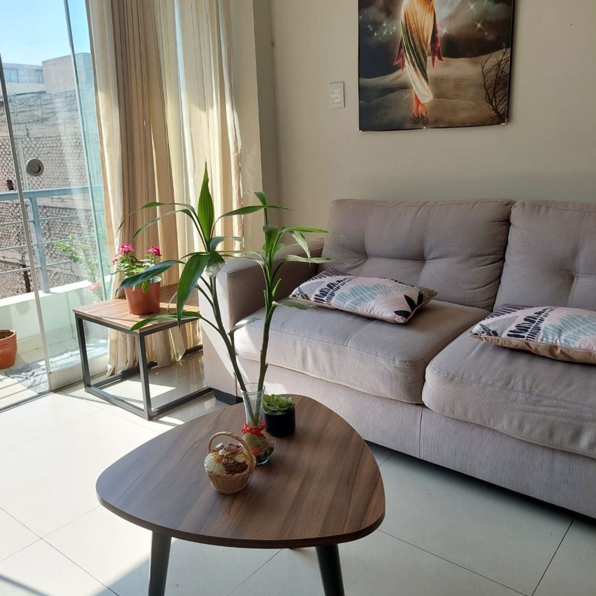 GENERICO - Mesa de centro nogalita