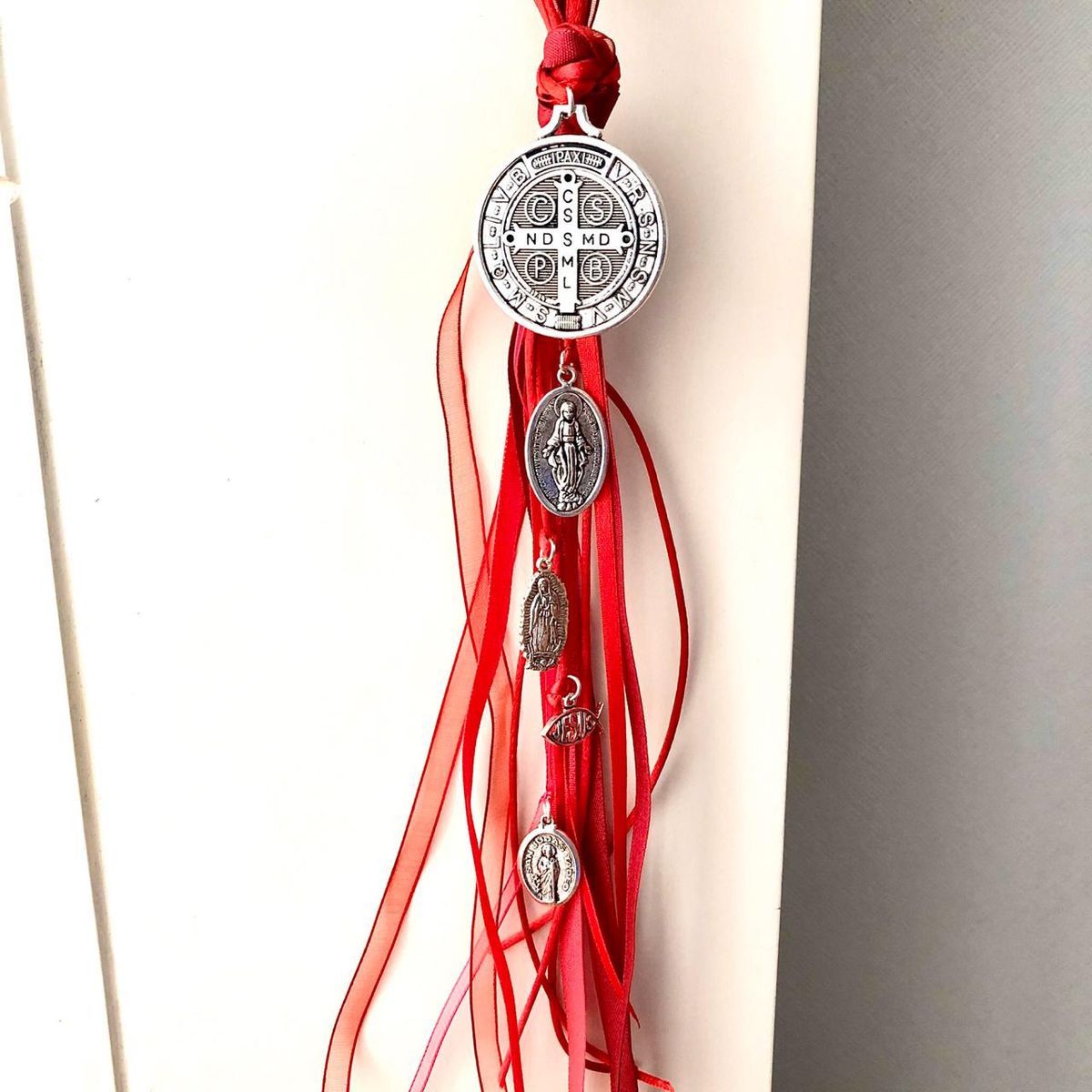 SANTORAL - Bendición del Hogar San Benito - Rojo