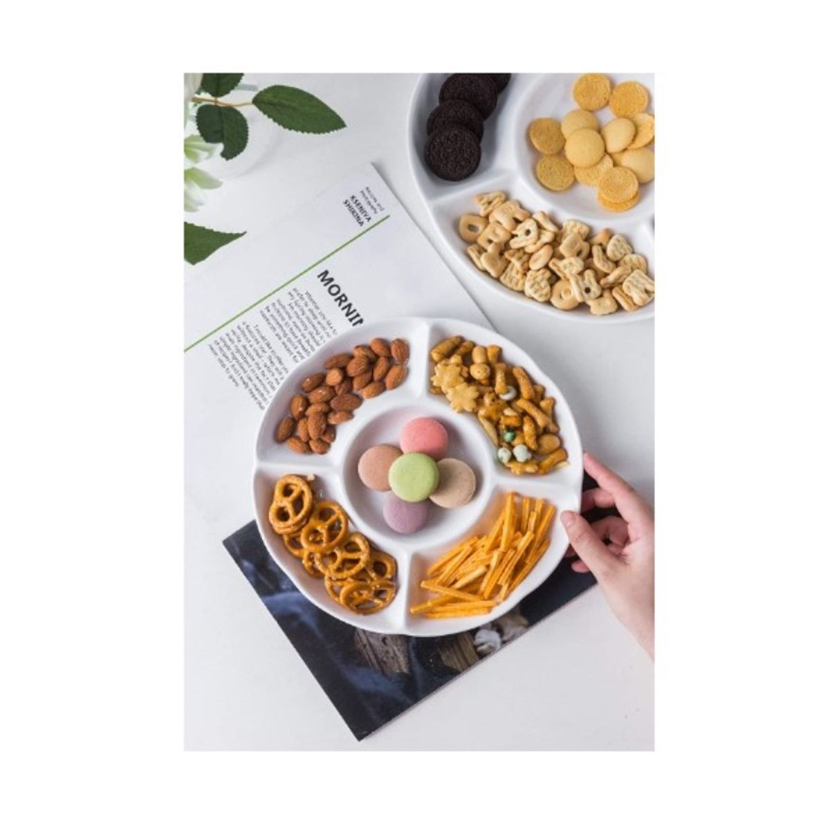 GENERICO - Bandeja para bocasitos piqueos de caidad BLANCO con divisiones