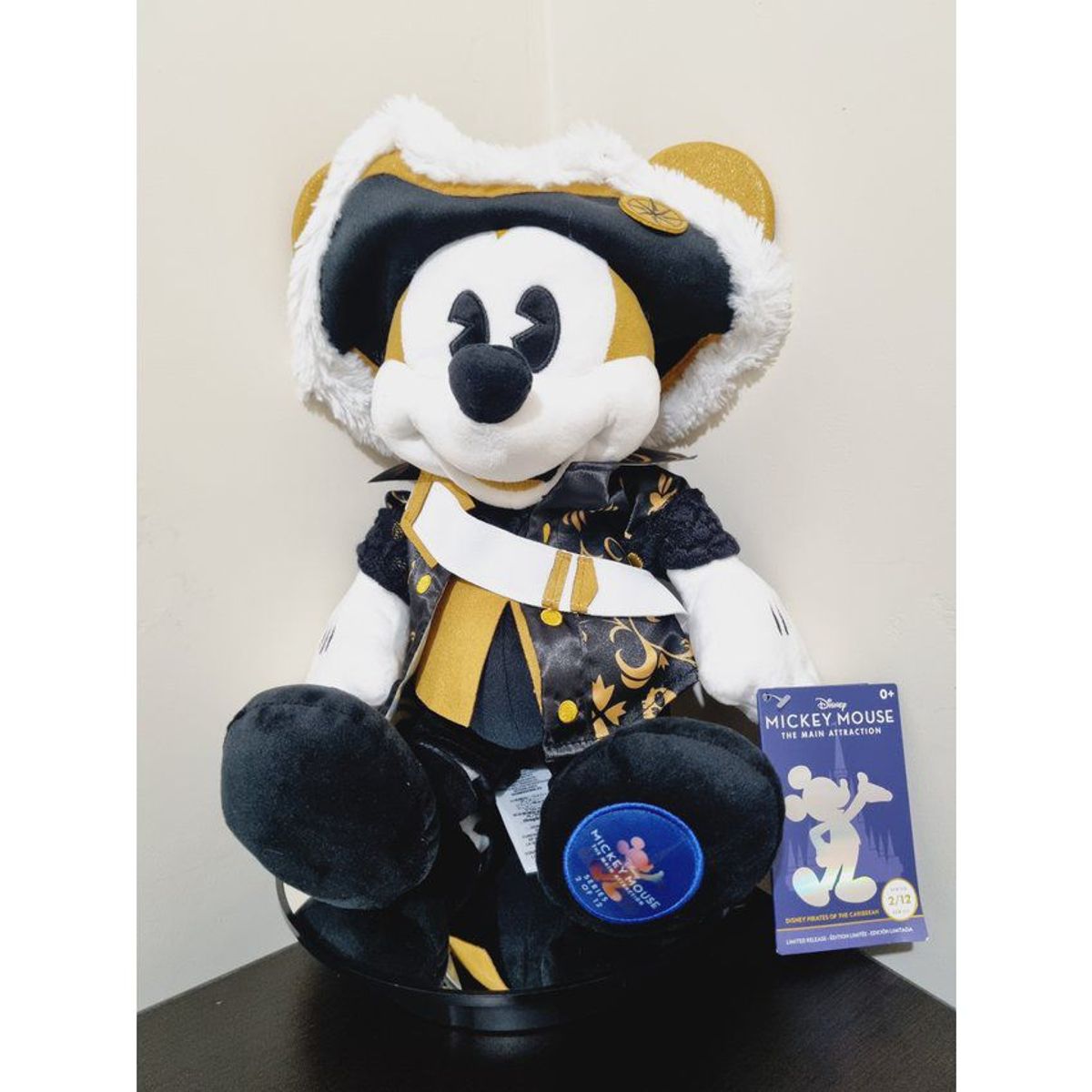 DISNEY - Peluche Mickey Mouse Piratas del Caribe - 50 Aniv Disney