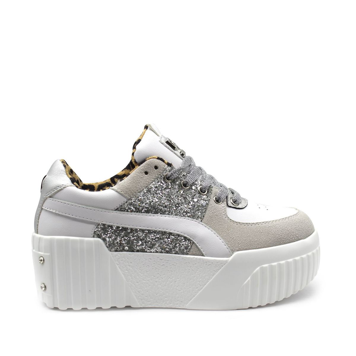 GOTTA - Zapatilla Plateada Mujer 13143 Gotta