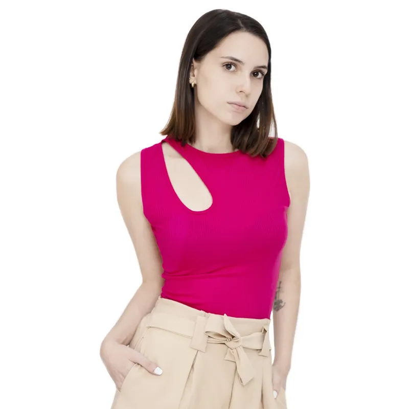 PYT - Polo Manga Cero Asimétrico Rib Mujer