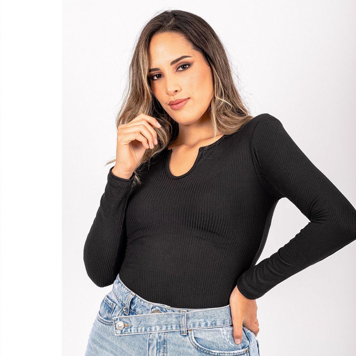 PYT - Polo Algodón Rib Manga Larga Slim Mujer