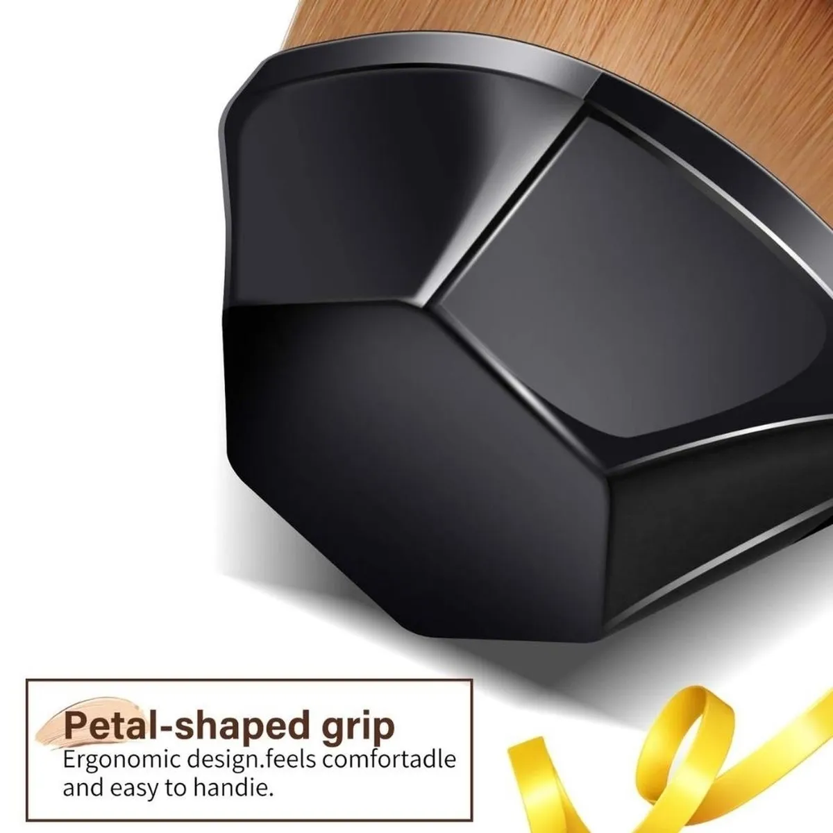 MINARI - Brocha de Maquillaje Mágica Kabuki Forma Diamante Negro