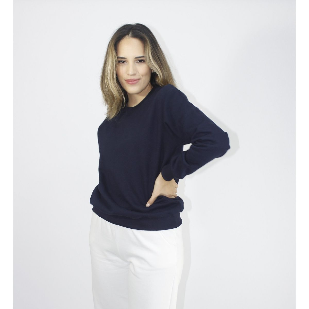 PYT - Polerón Mujer Basic