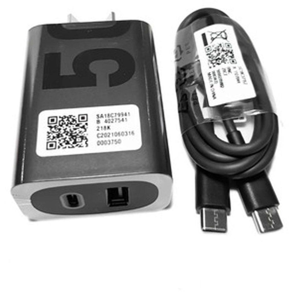 MOTOROLA - Cargador Motorola Turbo Power 50W Duo Cable Usb-C Negro