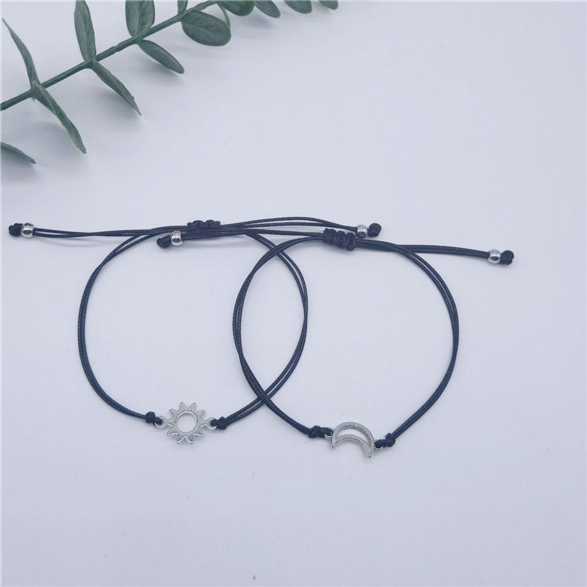 GENERICO - Set x 2 pulseras sol y luna plateada para parejas o mejores amigos