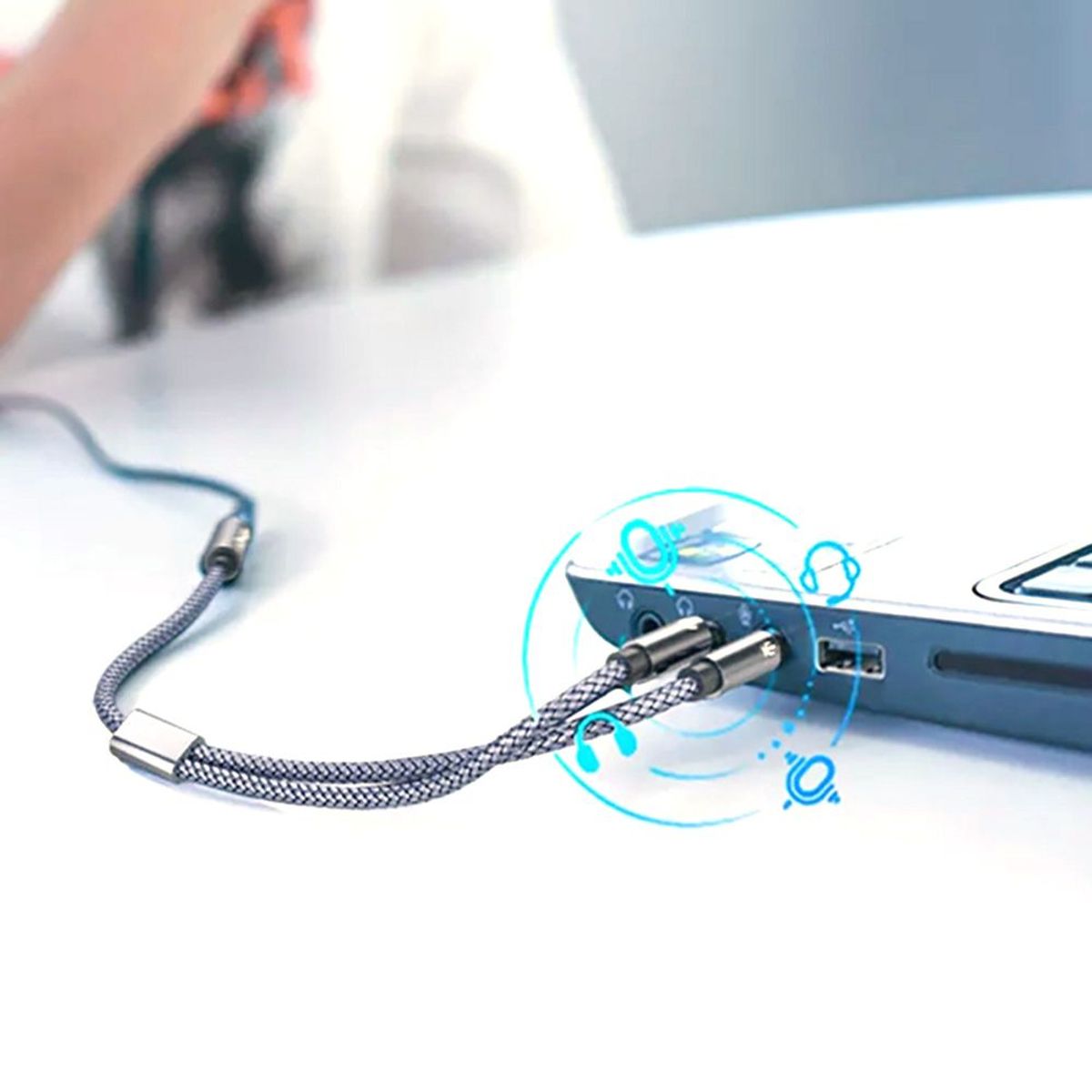 ESSAGER - Cable Splitter Audífonos Micrófono Macho a 3.5 mm Hembra 25cm Essager