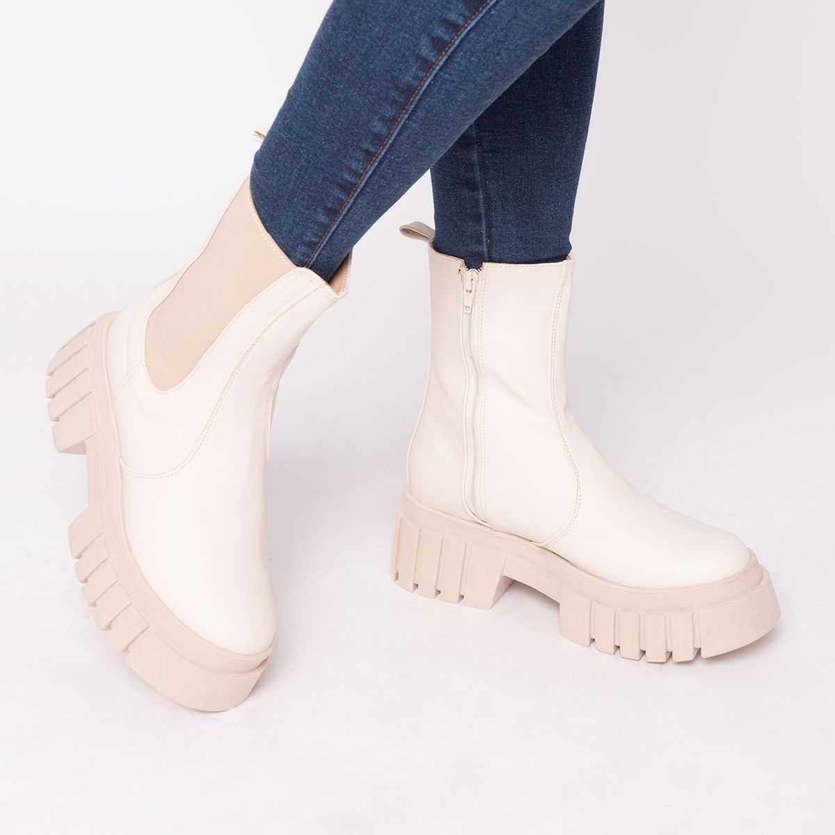 NEBULA - Botas Artigas - Nude