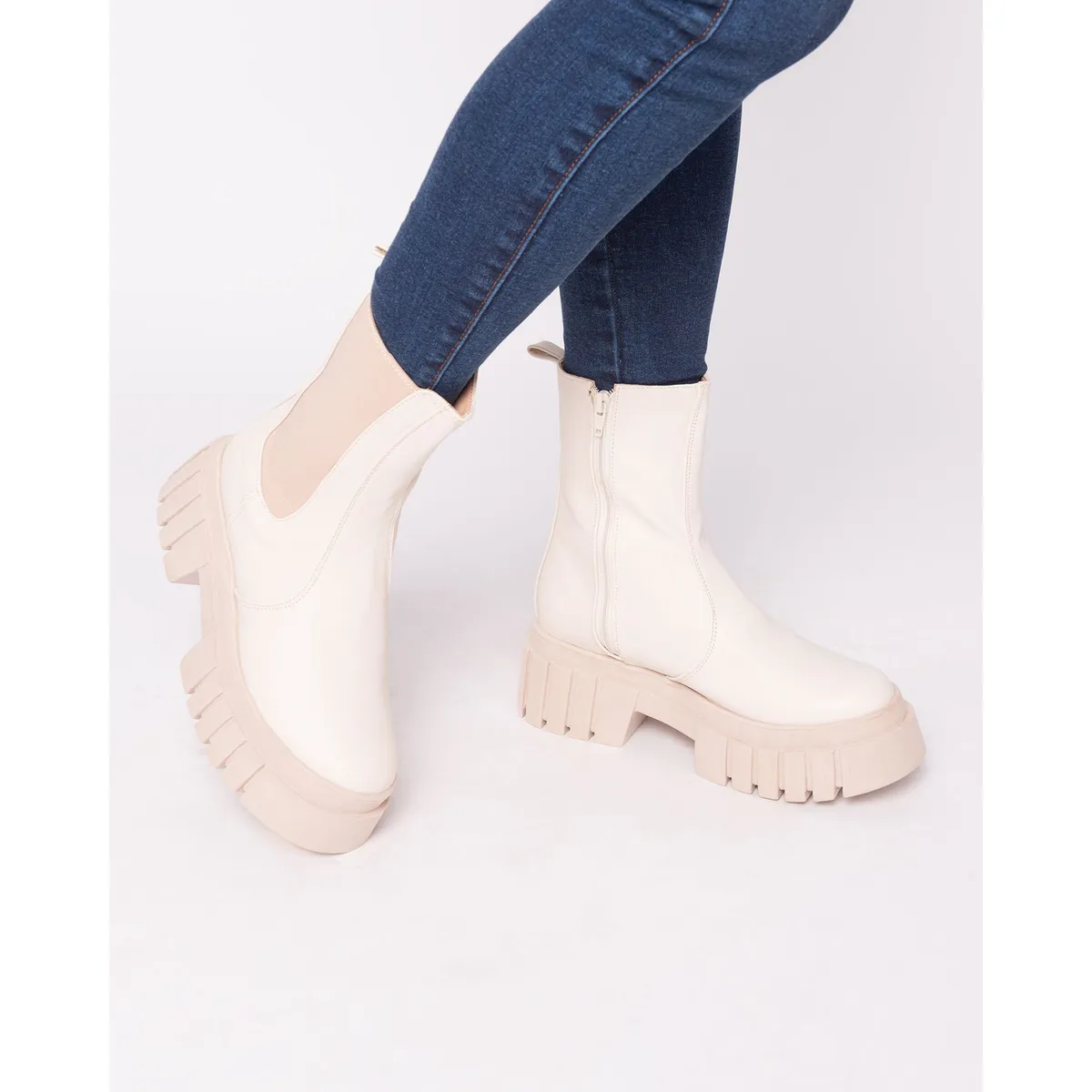 NEBULA - Botas Artigas - Nude