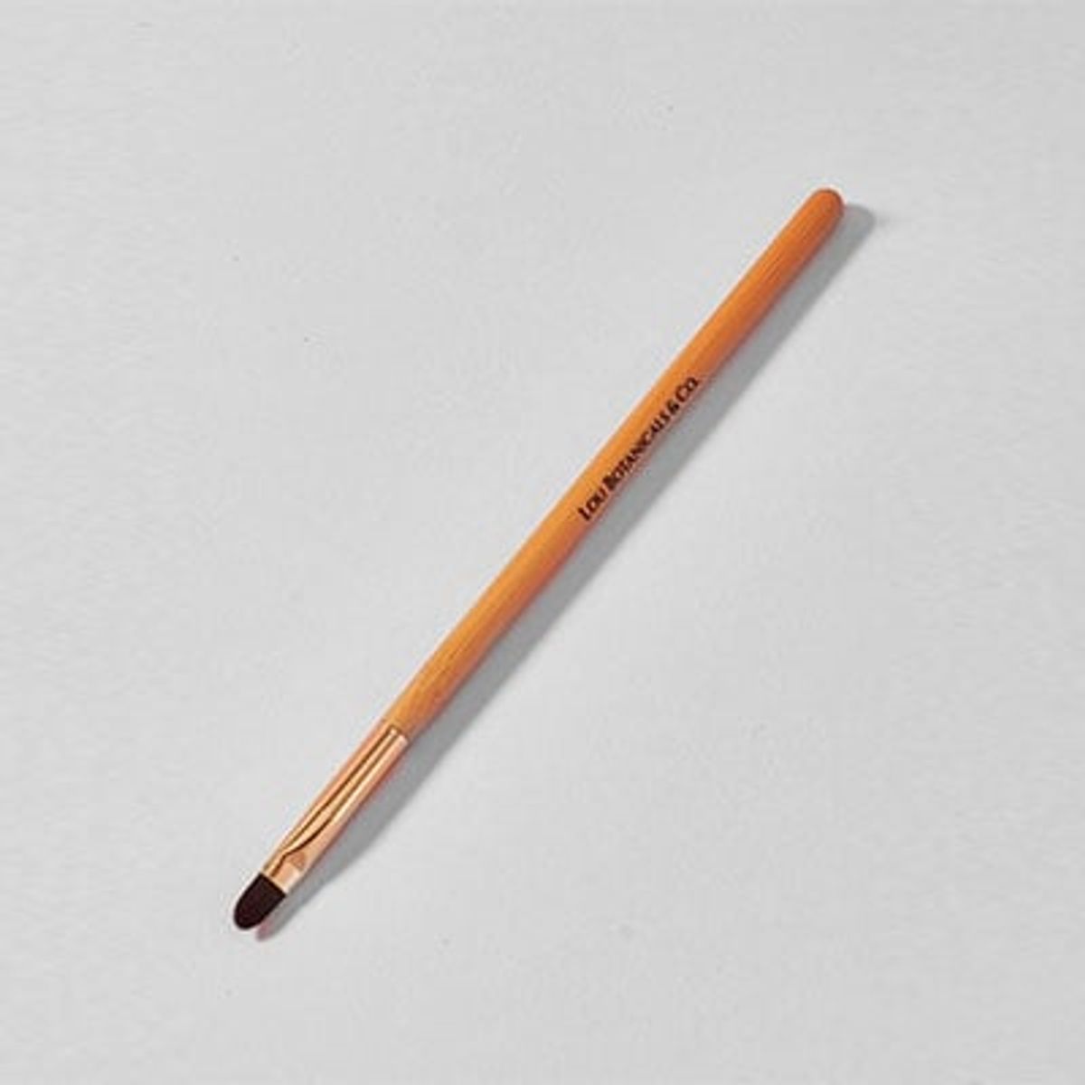 LOU BOTANICALS - BROCHA PARA LABIOS LIP BRUSH para aplicar labial