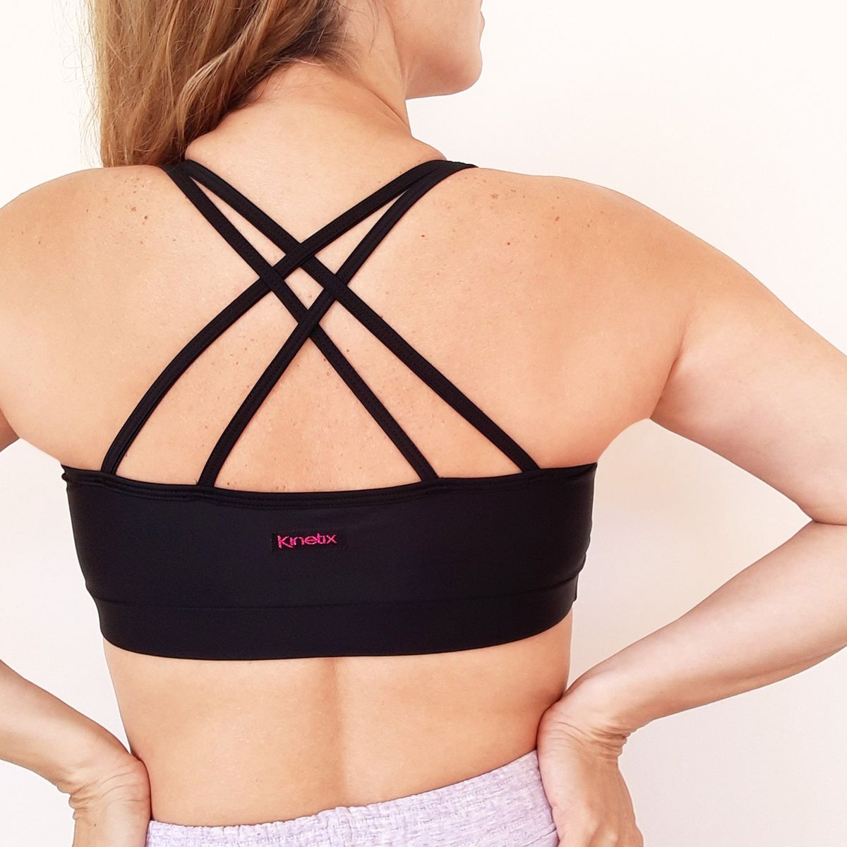 KINETIX - Top Sostén Deportivo Kinetix Elara Mujer Lycra Negro