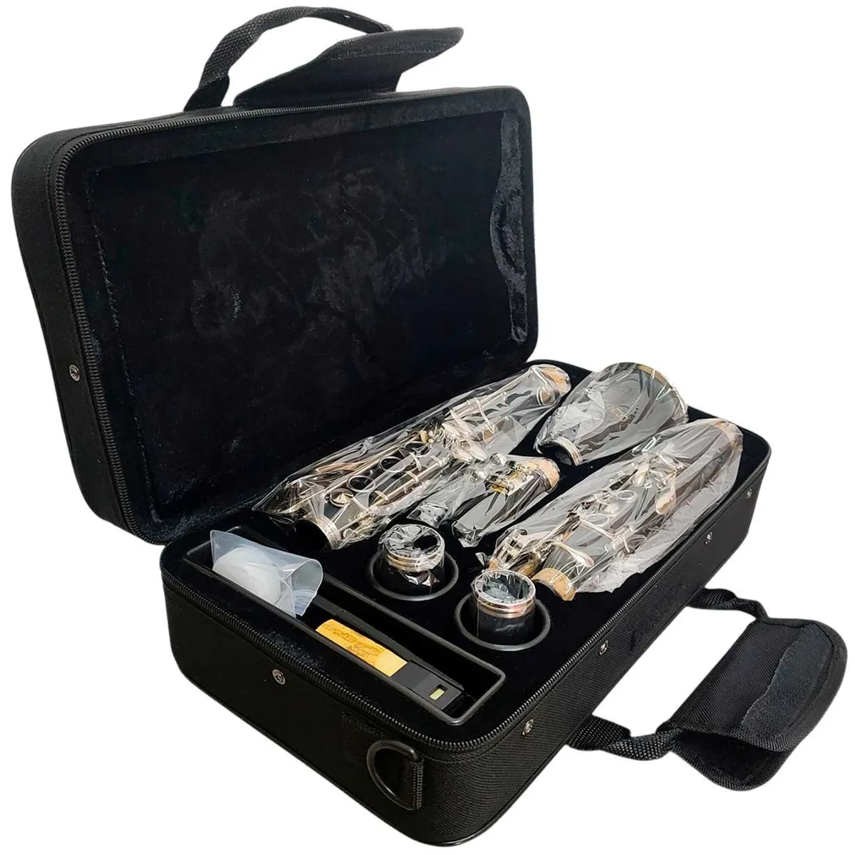 CALIFORNIA - California - Clarinete con Estuche y Accesorios de Limpieza