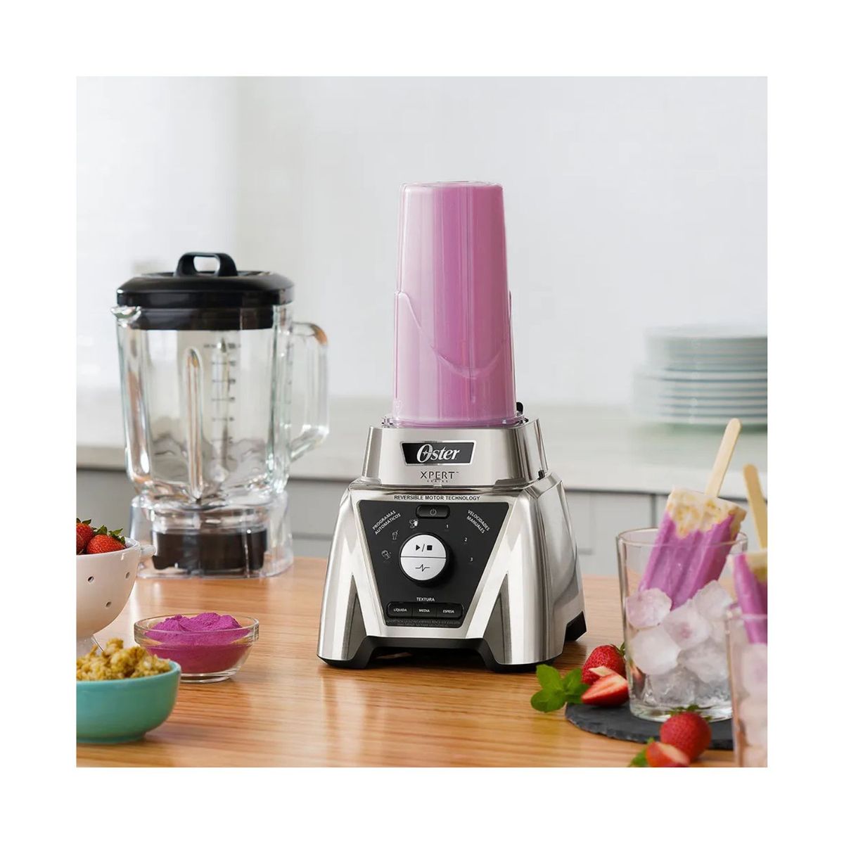 OSTER - Licuadora Oster con control de textura BLST3B  + Accesorios