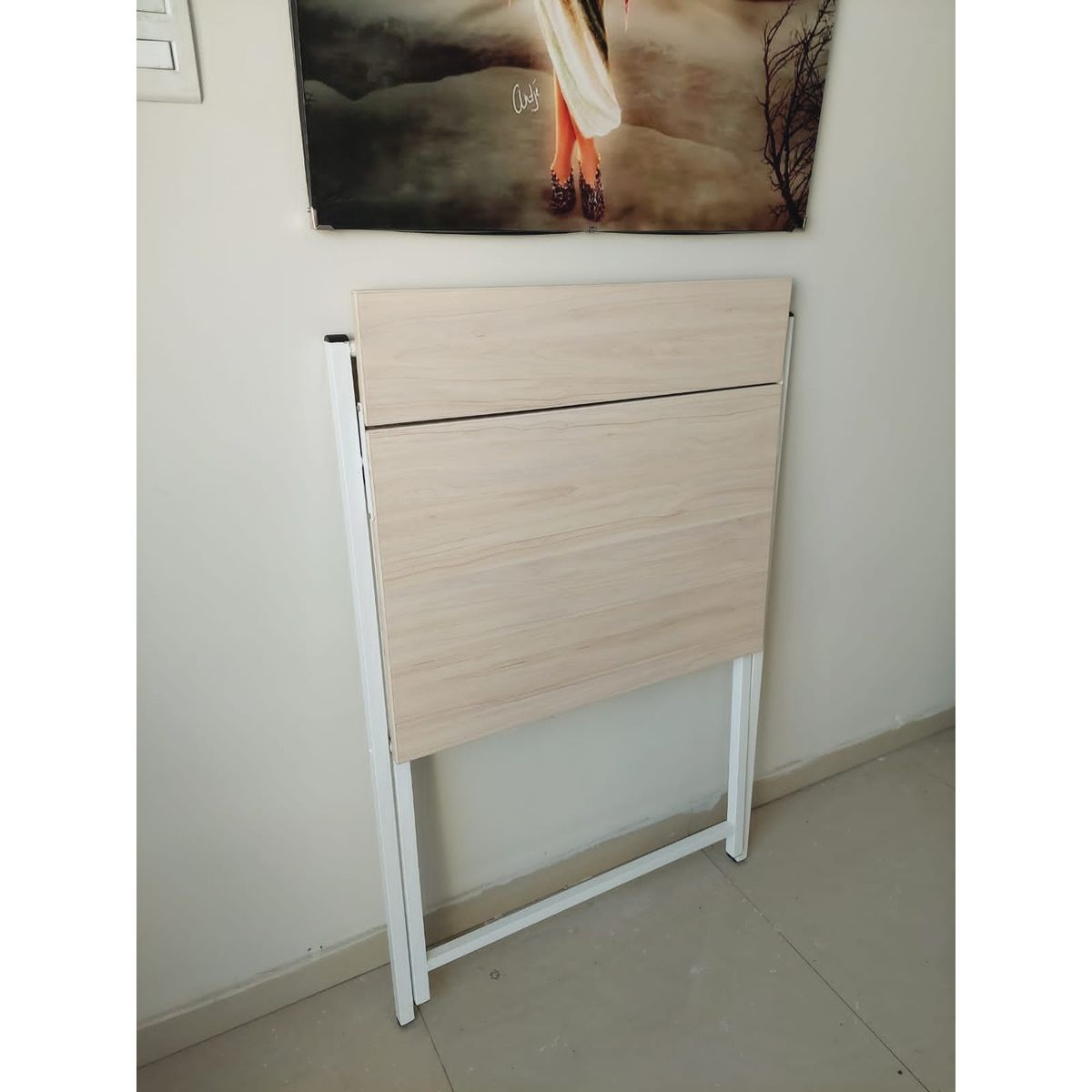 GENERICO - Escritorio plegable color manzano con estructura blanca