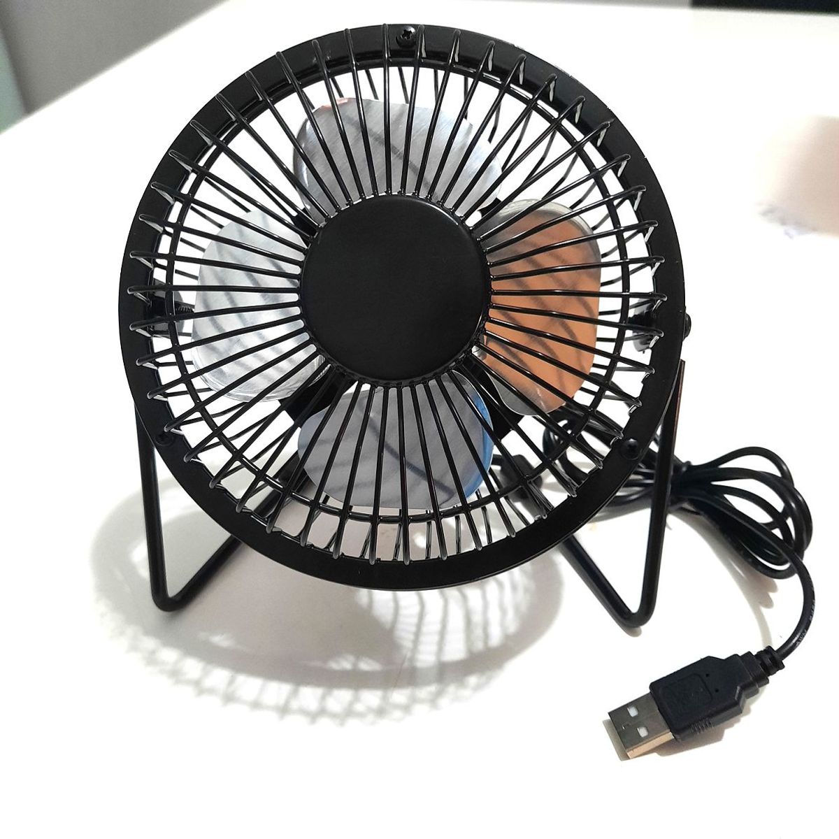 JPSYSTEMS - Ventilador para escritorio metálico USB 4 aspas 13x13x7cm NEGRO