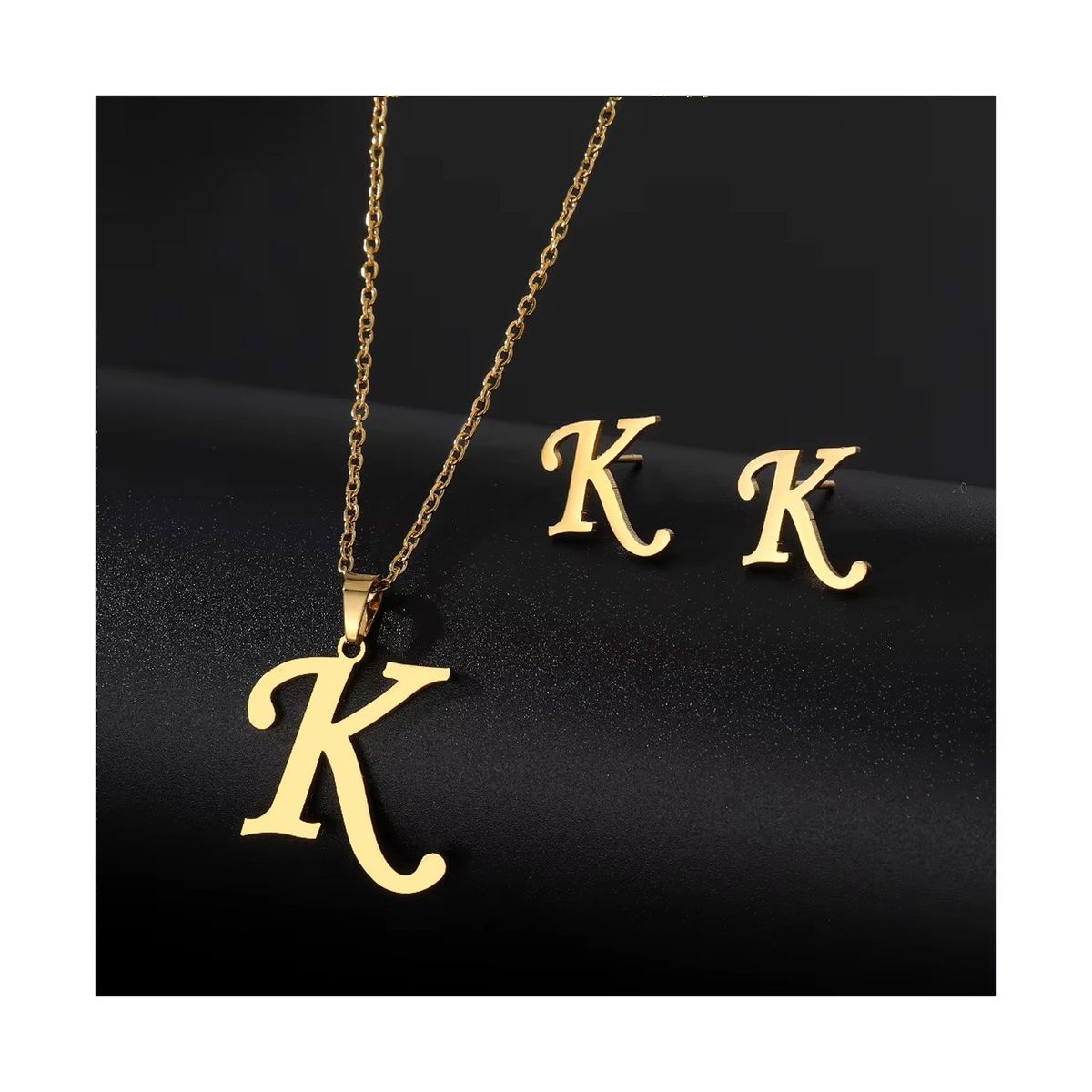 SIFRAH SHOP - Collar y Aretes de Acero Dorado Dije Letra Inicial K Con Caja