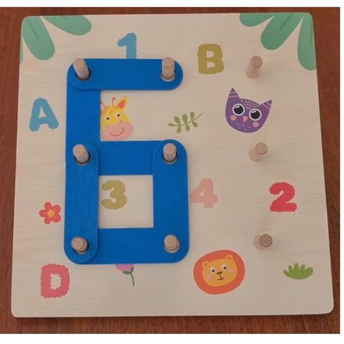 GENERICO - Juego de construcción letras números y figuras Montessori