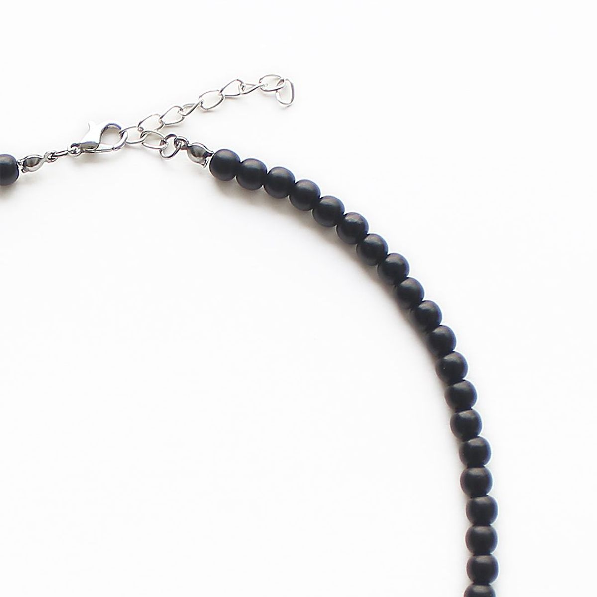 MANYA - Collar de perlas basic negro de 50cm - Manya