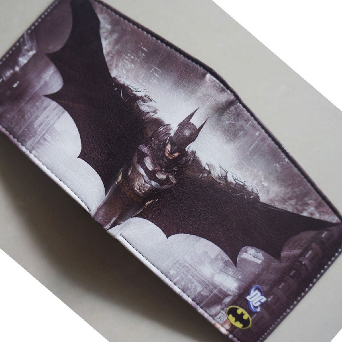 GENERICO - Cosplay Batman  La Magia De Los Superheroes Billetera En Cuero