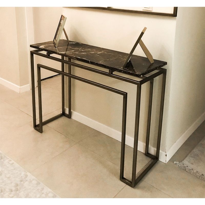 DECOR MESAS - Consola Black Imperial - Mármol