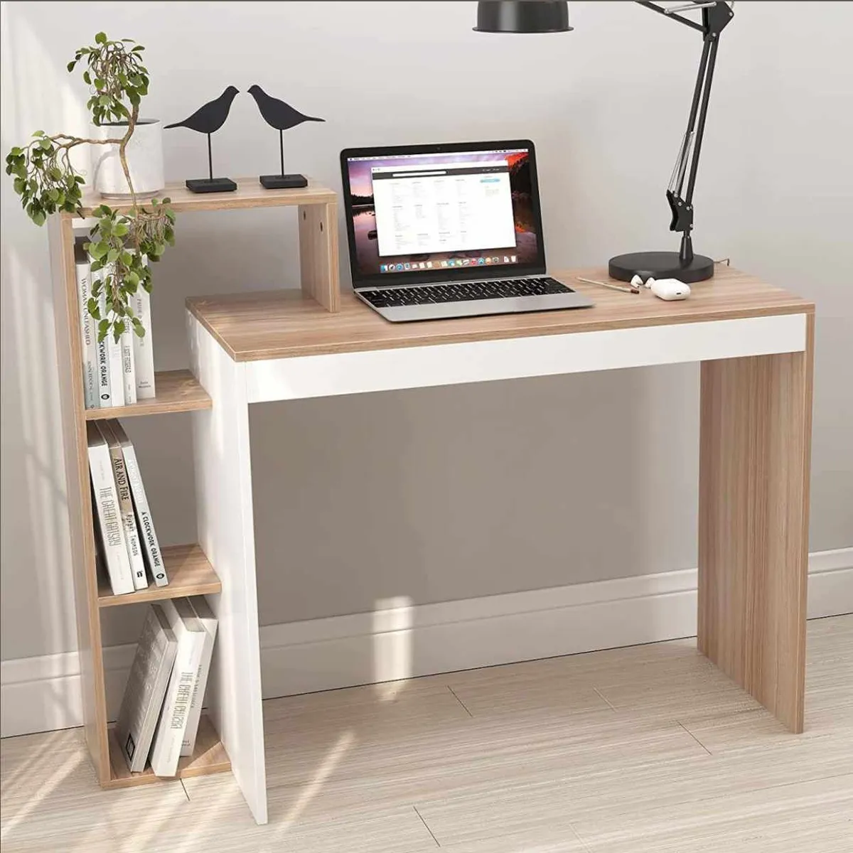 VENTITAS HOME - Escritorio Moderno con Repisa Hanna Ventitas Home Color Miel y Blanco