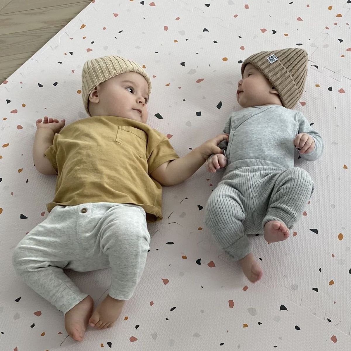 LA SONAJA - PISO ALFOMBRA ANTIGOLPES EVA BEBÉS MAT 1.20 M x 1.78 M