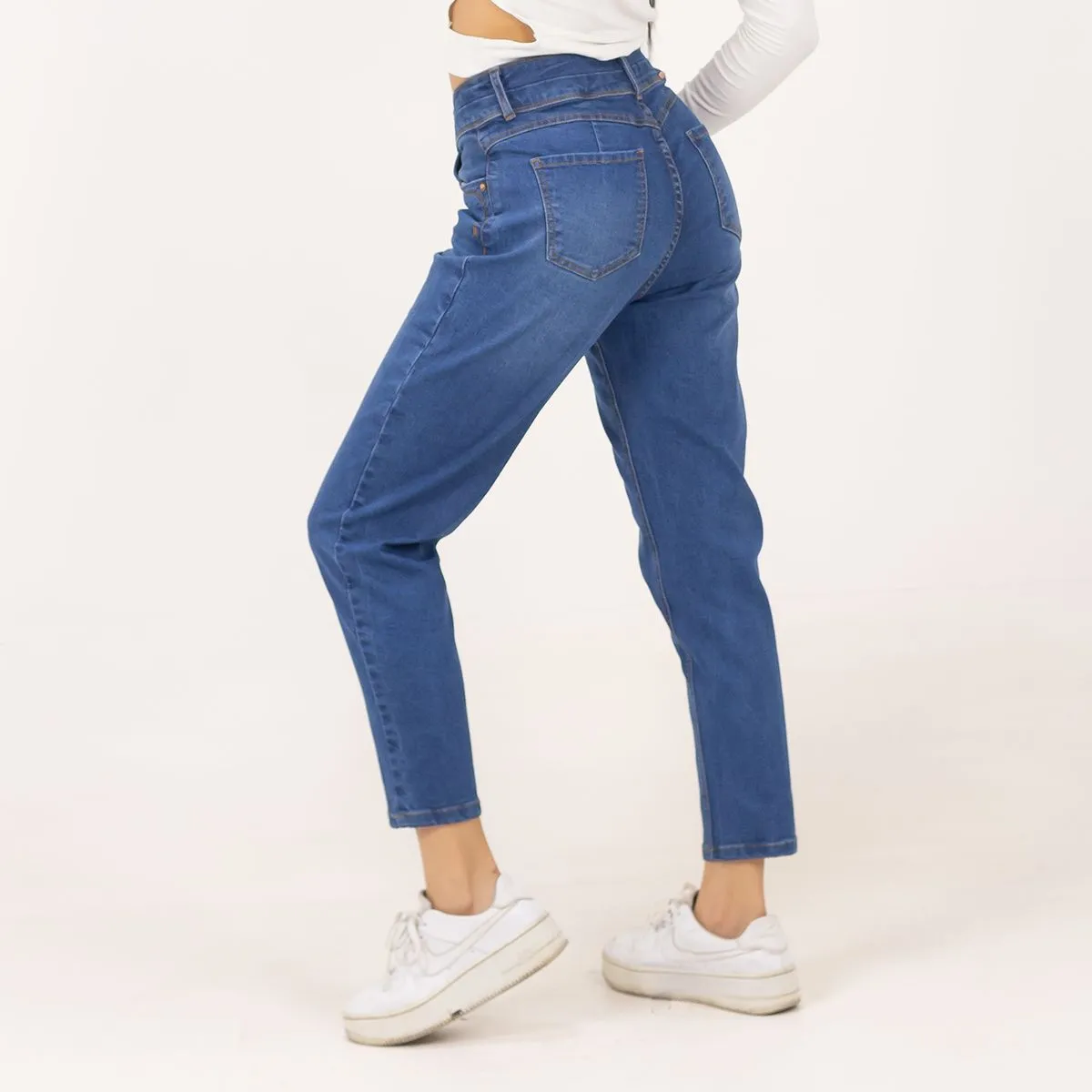 BELLTON'S - JEAN RECTO BASICO MUJER BELLTONS VIVECA