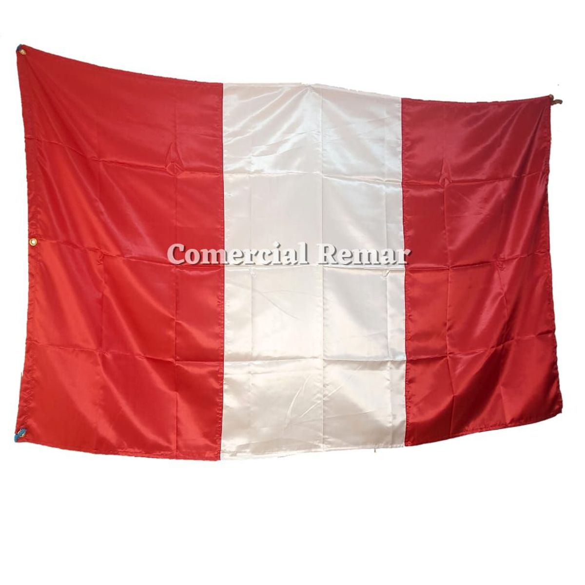 Bandera de Perú 210x120cm de Tela Raso Sin Escudo Con Ojales, marca PERU - Foto Principal