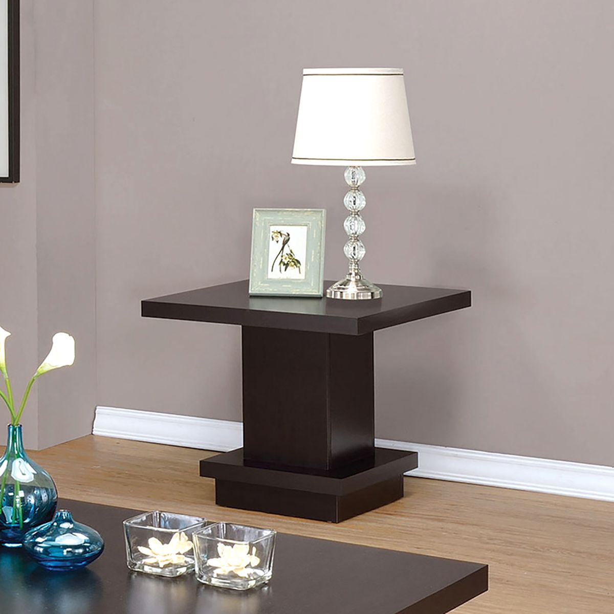 VILLA HOGAR - Mesa lateral Alexa color wengue