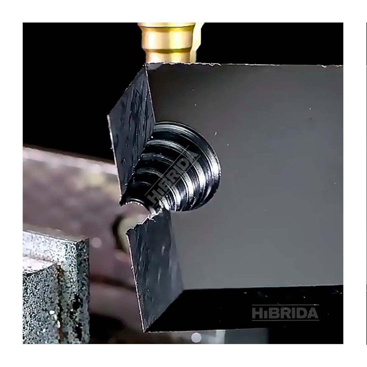 TOTAL TOOLS - JUEGO DE BROCAS CÓNICAS ESCALONADAS 3 PIEZAS TOTAL PERFORA - TACSD2031