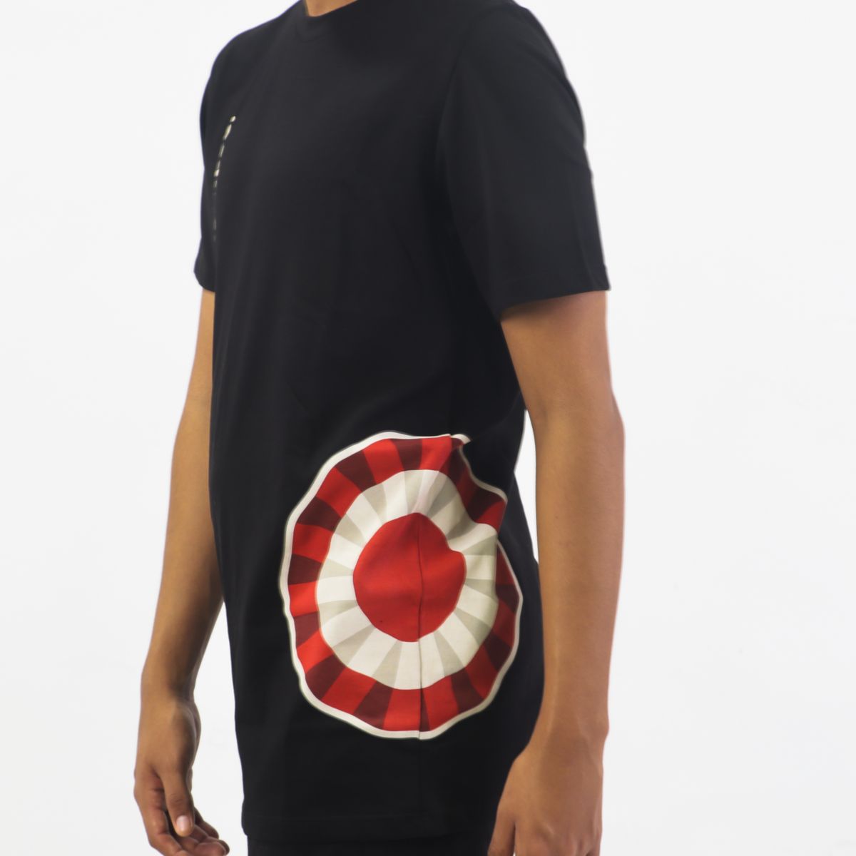 NUESTRO - Polo Fiestas Patrias Escarapela Perú