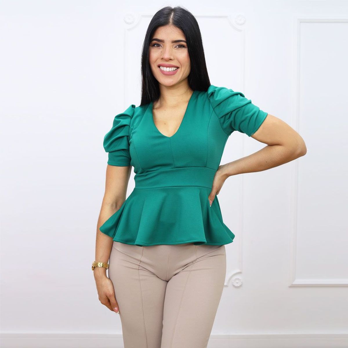 GENERICO - Blusa Peplum Ariana Verde.