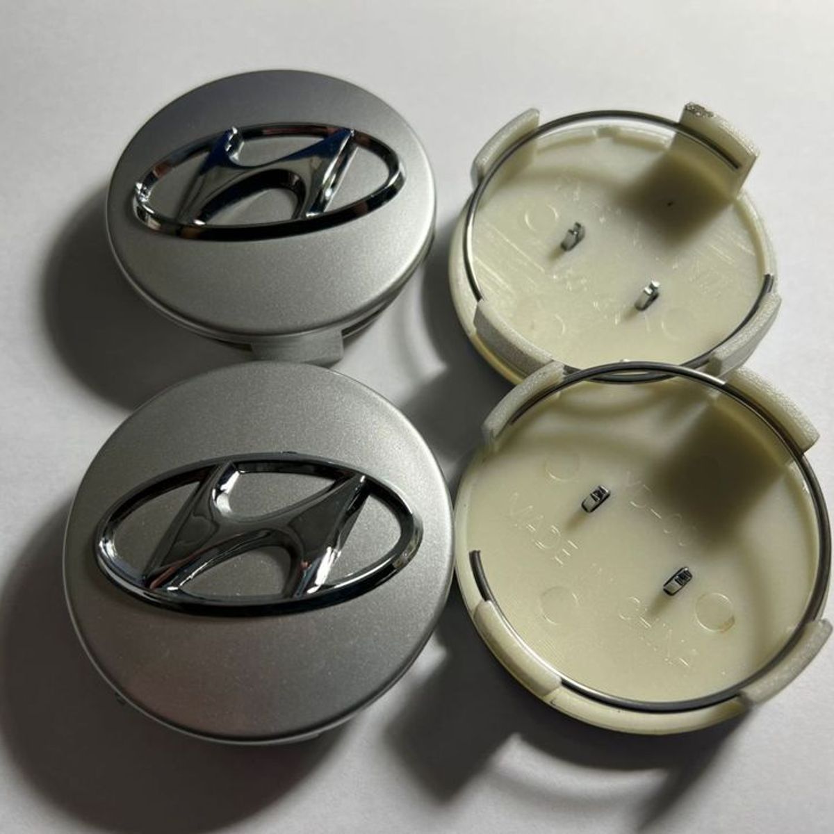 GENERICO - Tapa Central compatible con Aro Hyundai 60mm (Juego 4 Unids)