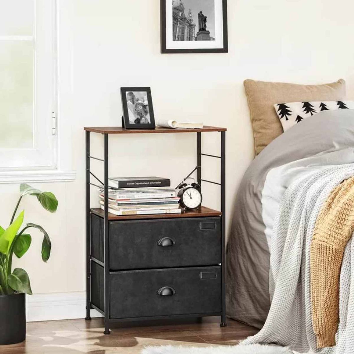 VENTITAS HOME - Velador Contemporáneo Loosey Ventitas Home Negro