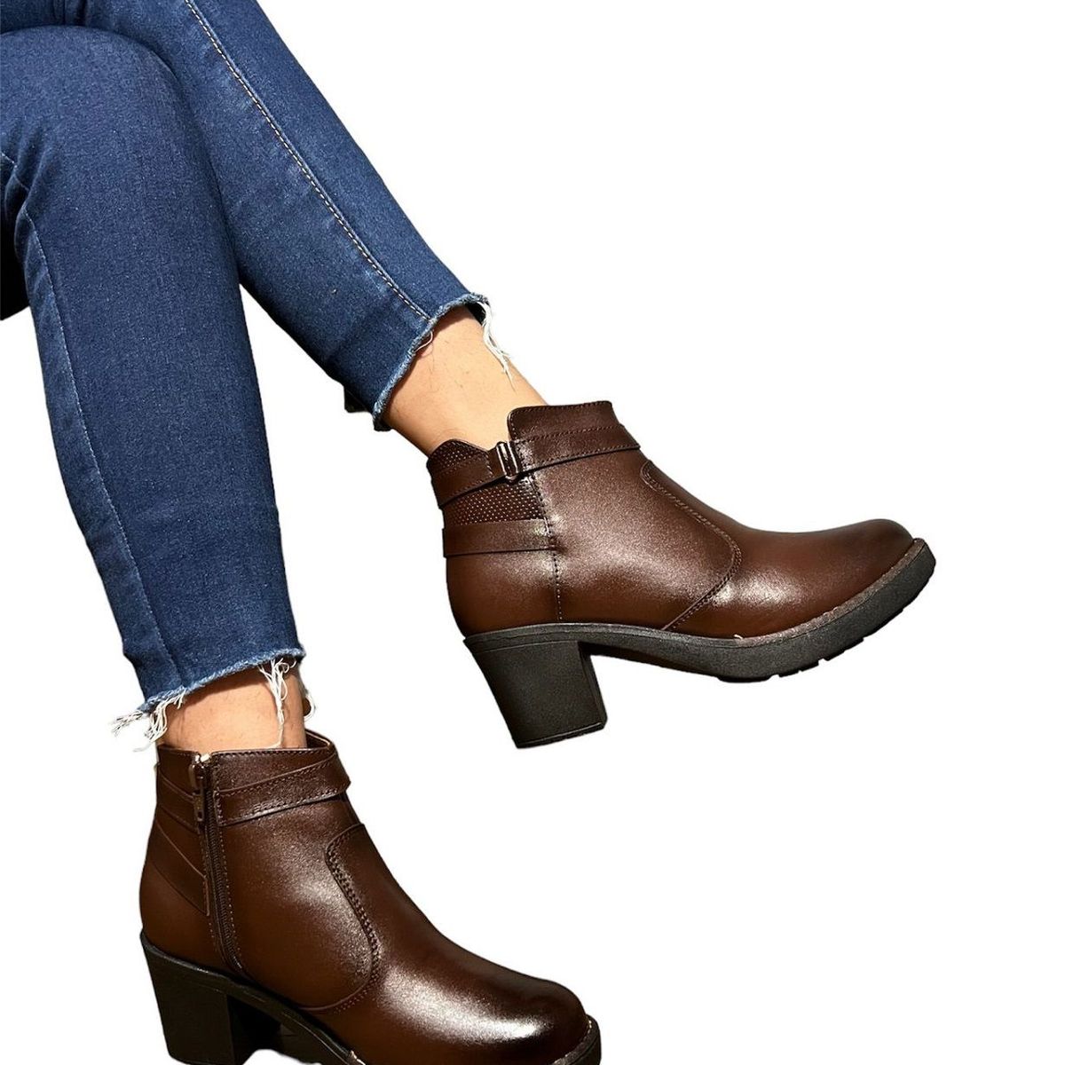 GENERICO - BOTINES DE CUERO BAJAS TACO 5  DMELLSHOES