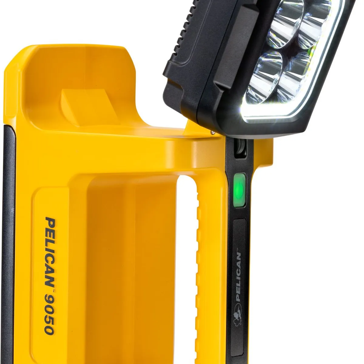 PELICAN - Linterna Recargable