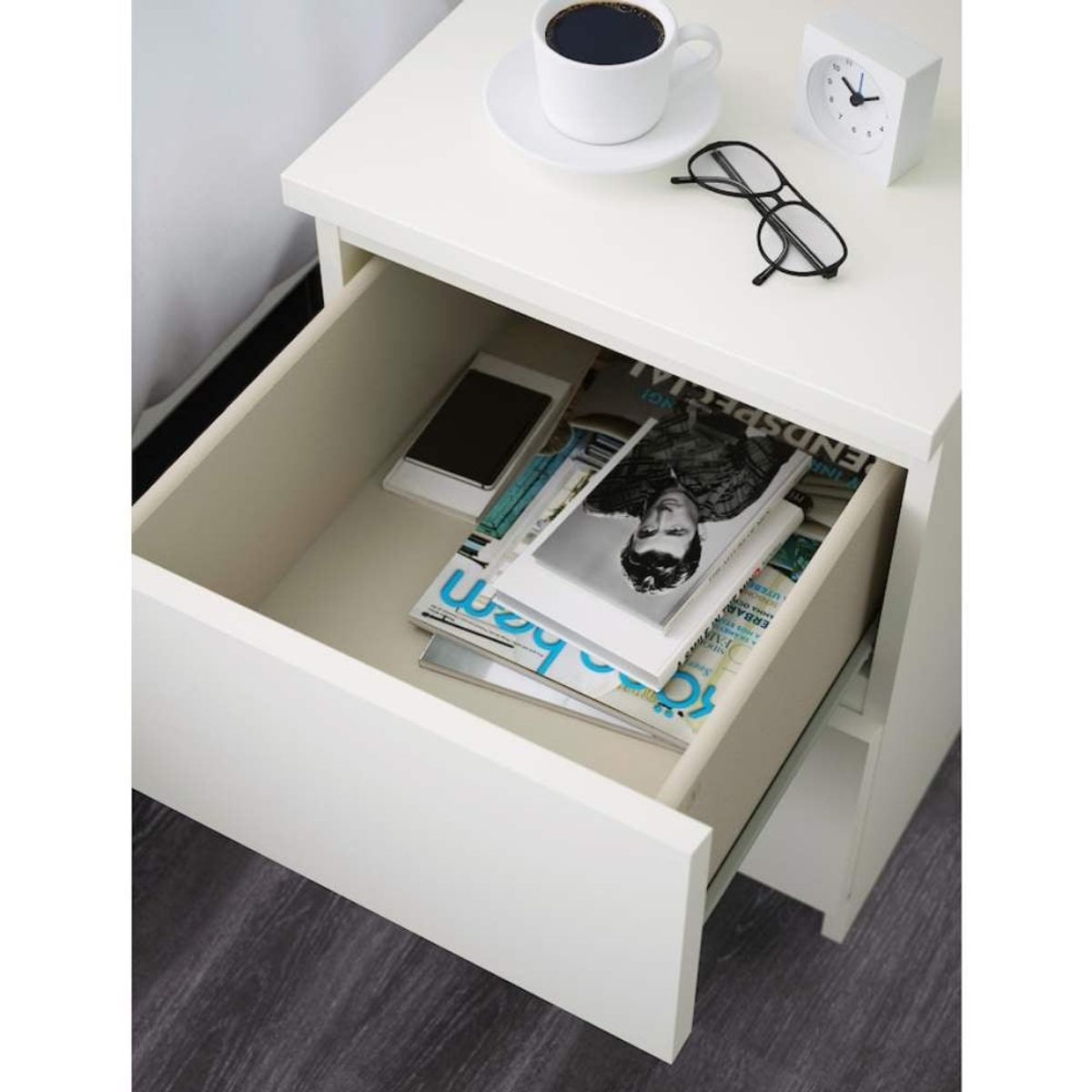 VENTITAS HOME - Velador Iris 2 Cajones Ventitas Home Color Blanco
