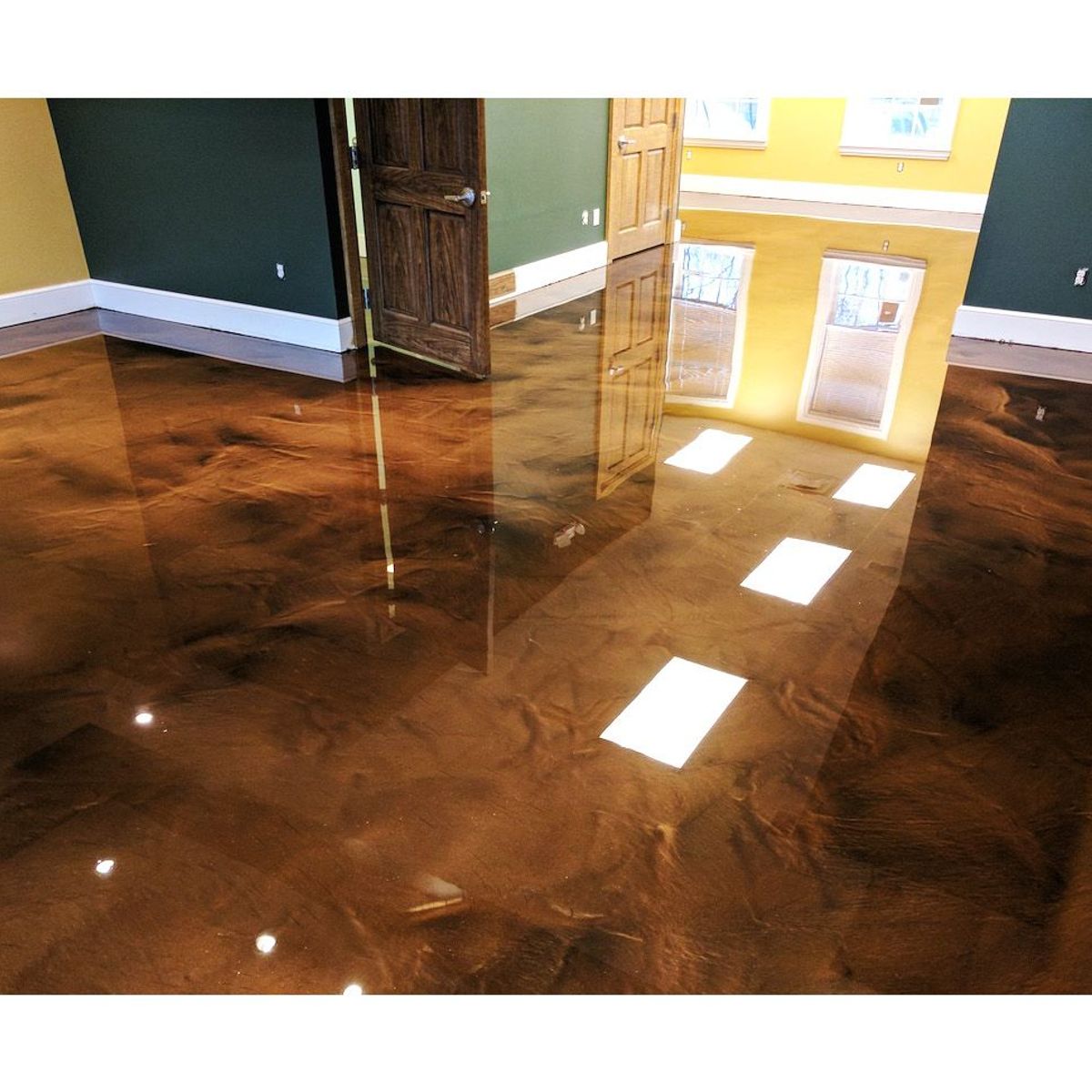 RESINA EPOXICA AUTONIVELANTE SISTEMA 6500 KIT 1 GALÓN, marca RUST OLEUM - Foto 2