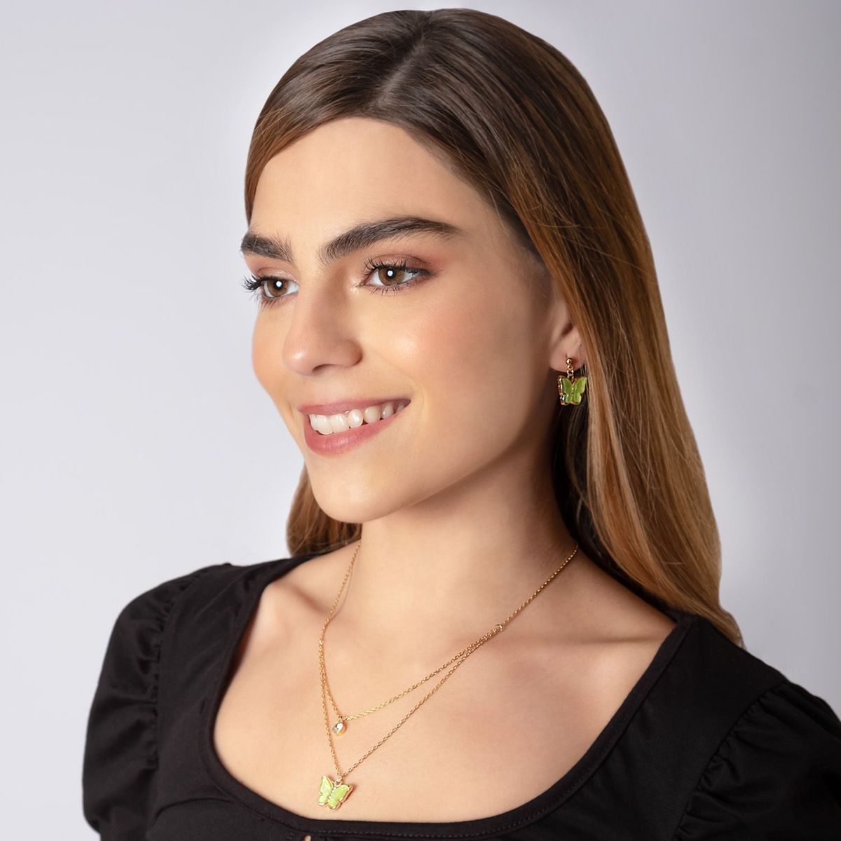 GENERICO - Collar con Dije  Aretes en Forma de Mariposa Verde