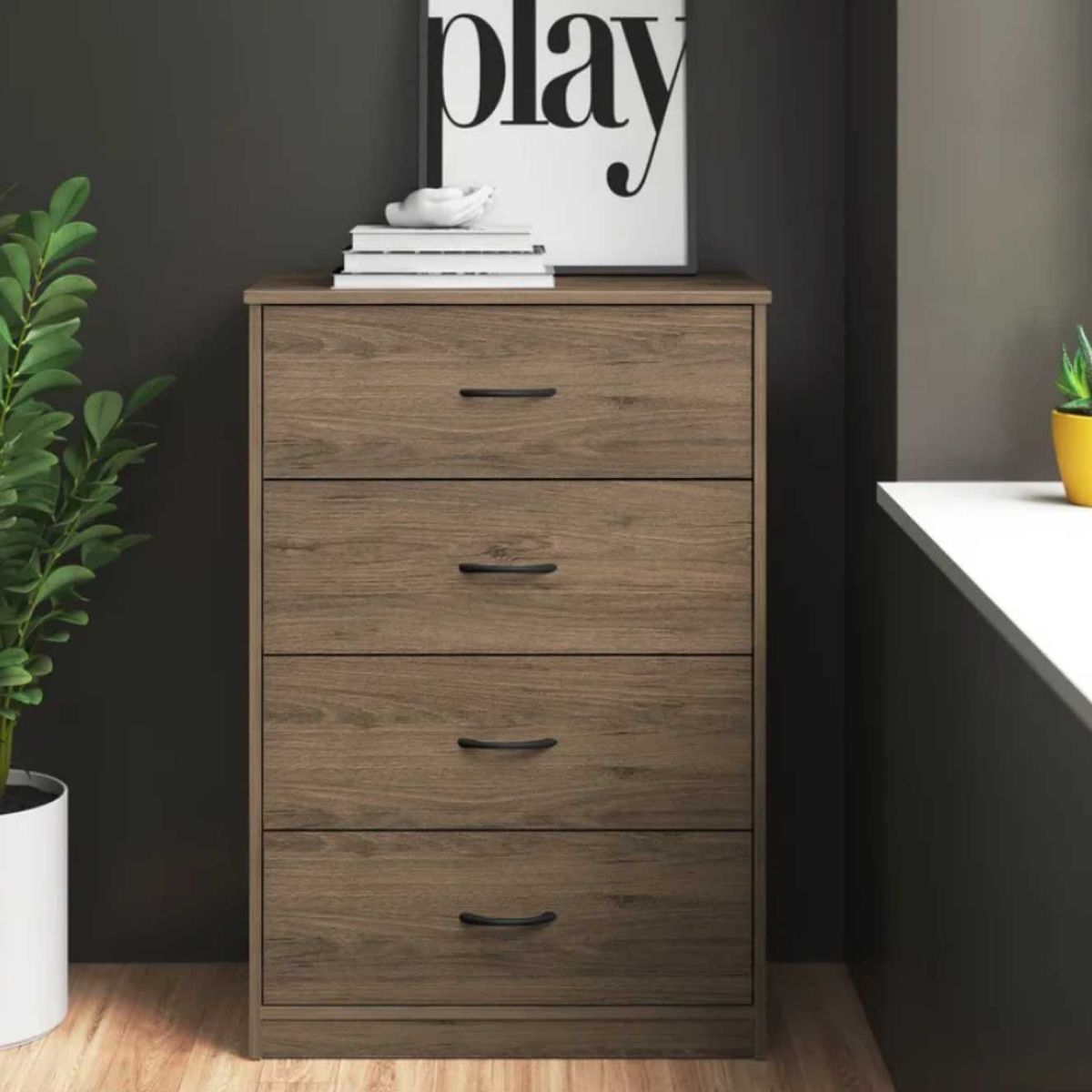 VENTITAS HOME - Cómoda Priyanka 4 Cajones Ventitas Home Castaño