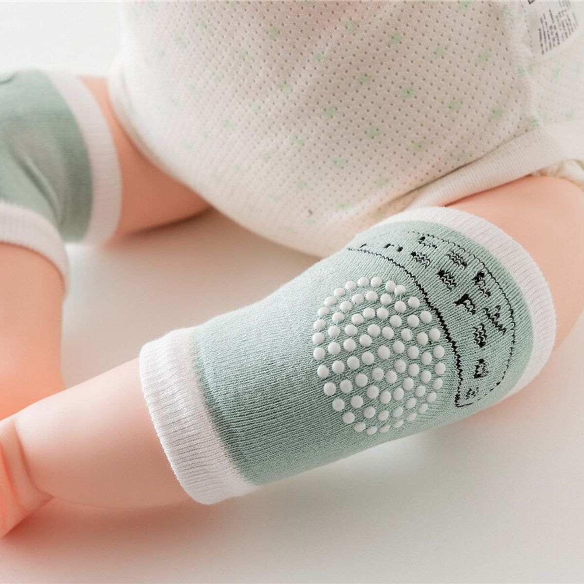 GENERICO - Protector de rodilla verde agua para bebe