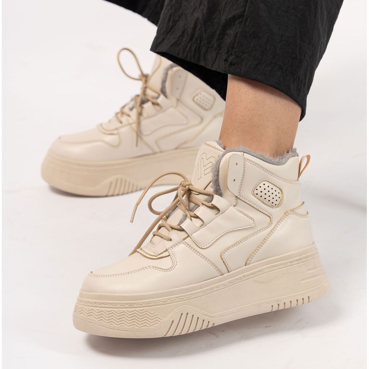 MAGDALENA SHOES - BOTIN BEIGE MUJER ROBERTA 831