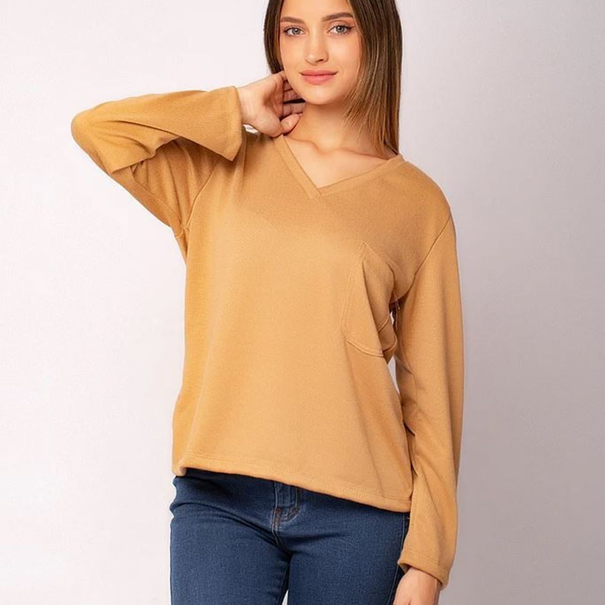 NEBULA - Chompa Viana - Beige