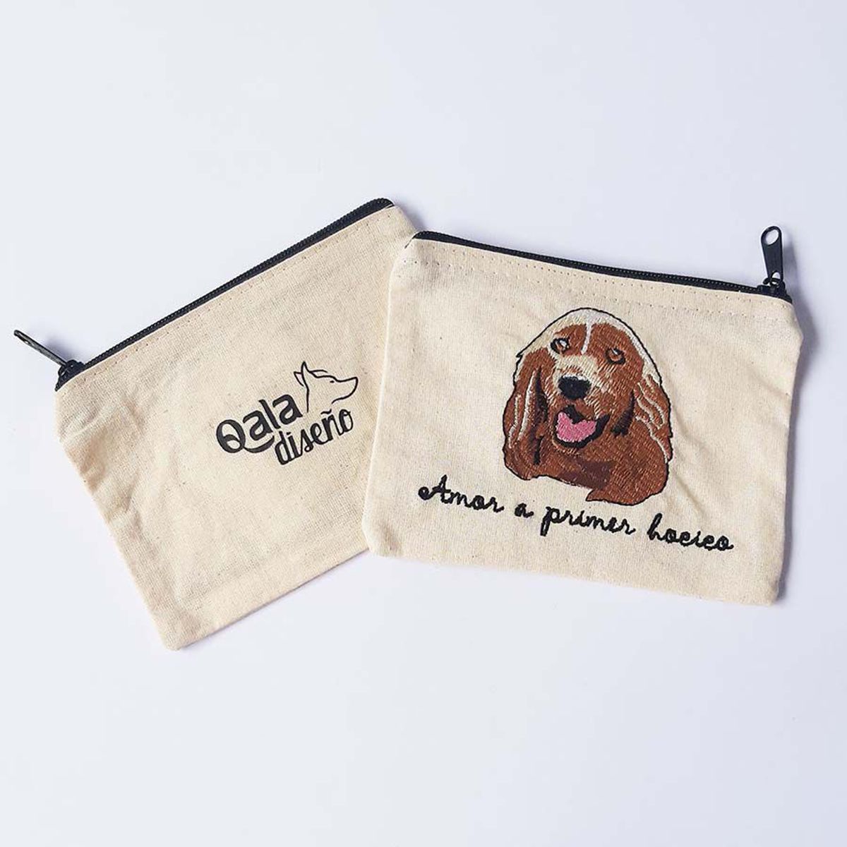 QALA DISEÑO - Monedero Bordado - Qala Diseño - Perro Cocker