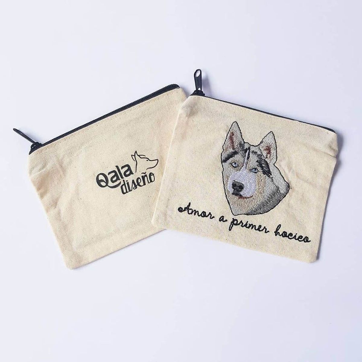 QALA DISEÑO - Monedero Bordado - Qala Diseño - Perro Siberiano
