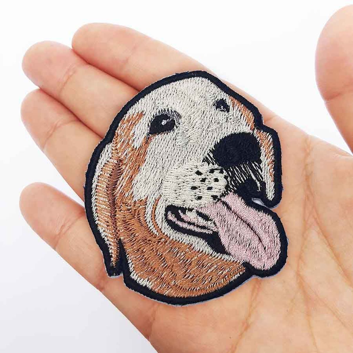 QALA DISEÑO - Parche Bordado - Qala Diseño - Perro Labrador Retriever